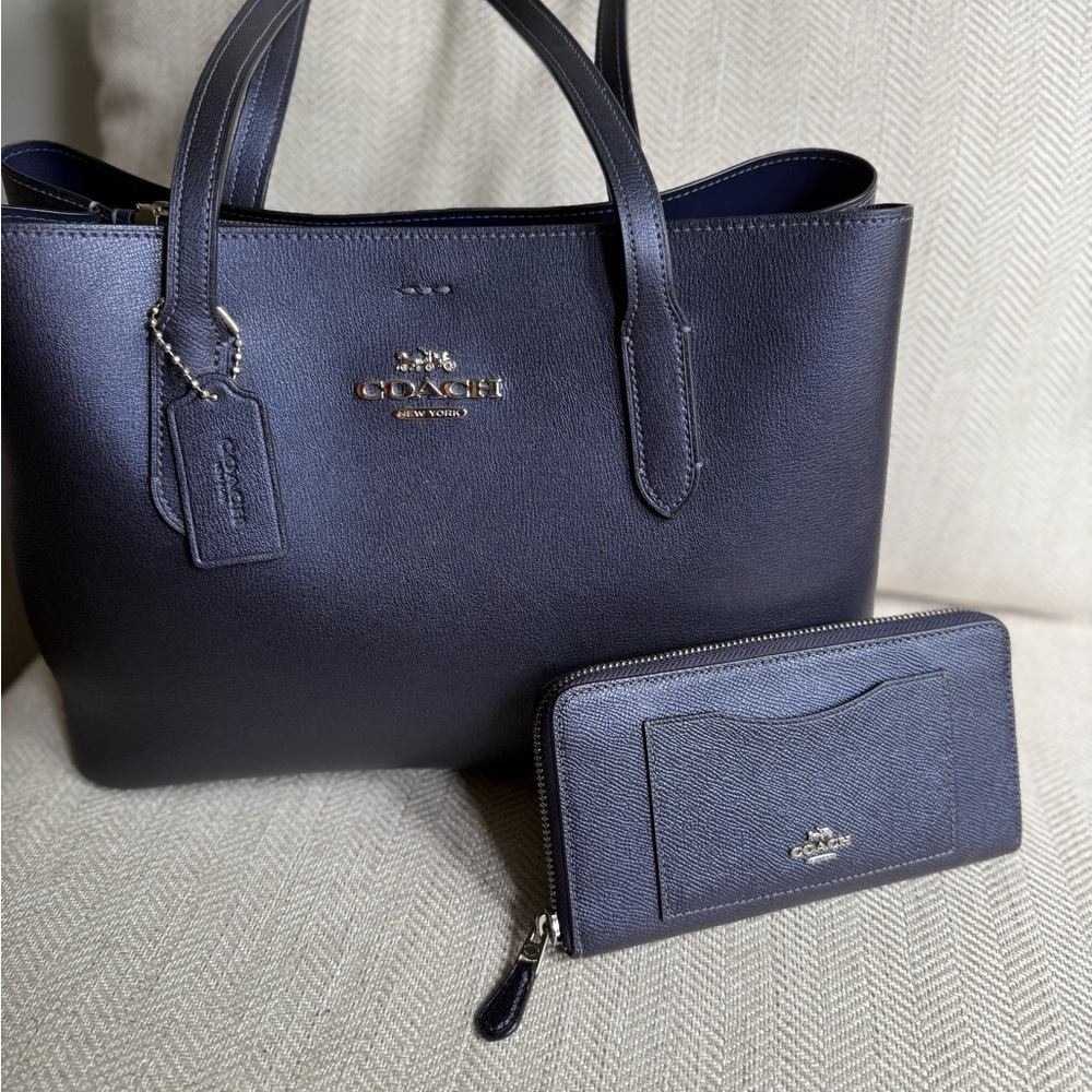 Coach Metallic Navy Blue Leather Avenue Tote